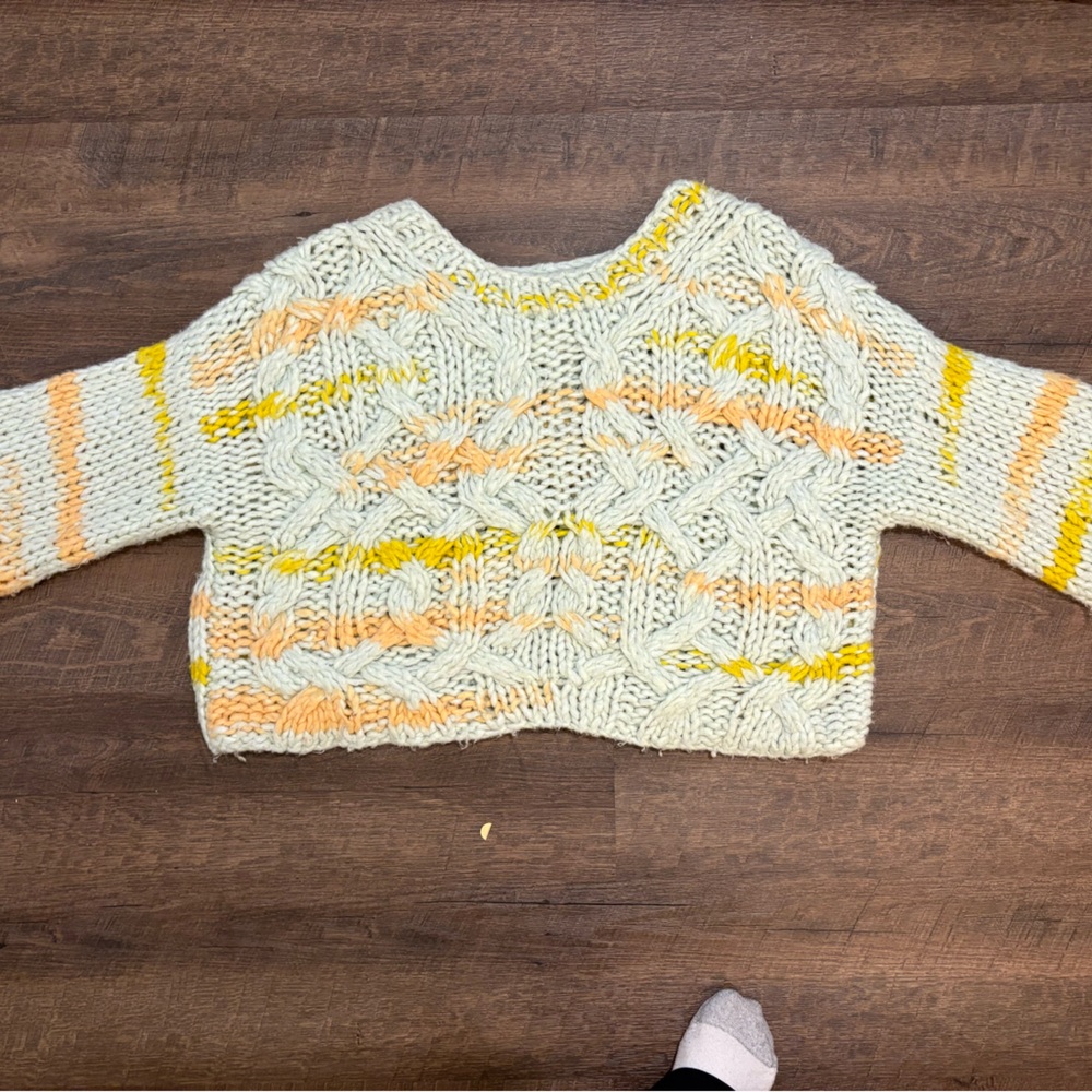 ANTHROPOLOGIE Cable Knit sweater